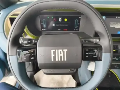 Photo 10 Fiat Panda Grande  1.2 Hybrid Turbo 110ch La Prima eDCT6