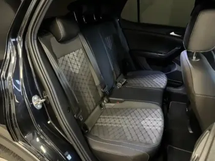 Photo 10 Volkswagen T-cross  1.0 TSI 116ch R-Line Edition DSG7