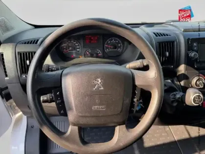 Photo 11 Peugeot Boxer  Fg 333 L2H2 2.2 BlueHDi S&S 120ch Asphalt