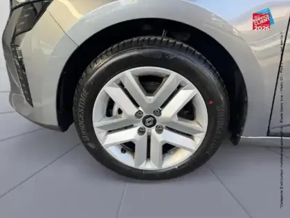 Photo 9 Renault Clio Gén. V (BJA) Ph2 Evolution 5