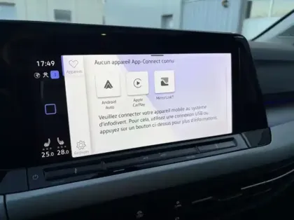 Photo 8 Volkswagen Golf  SW 2.0 TDI SCR 150ch Life DSG7