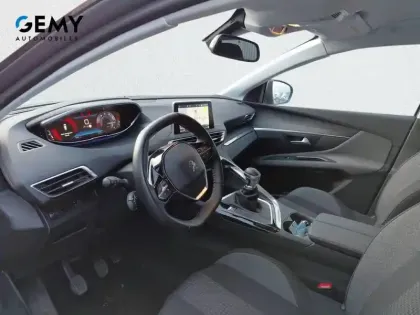 Photo 8 Peugeot 3008  Puretech 130ch S&S BVM6