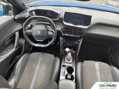 Photo 47 Peugeot 2008  PureTech 130 S&S EAT8