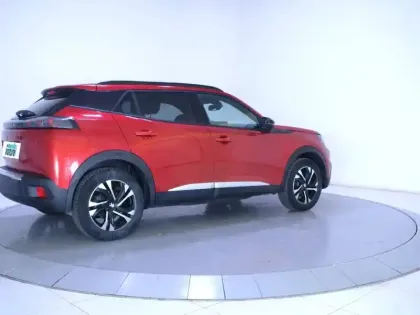 Photo 72 Peugeot 2008  Electrique 136 ch