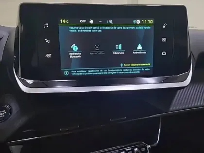 Photo 91 Peugeot 2008  Electrique 136 ch