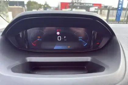 Photo 47 Peugeot Partner Gén. III Ph2 Base 4