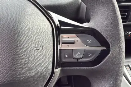 Photo 27 Peugeot Partner Gén. III Ph2 Base 4