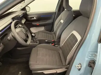 Photo 16 Citroën C3  Turbo 100 ch BVM6
