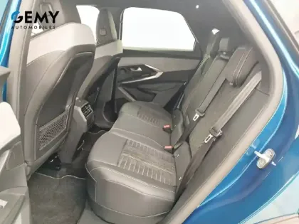 Photo 76 Peugeot 3008  Hybrid 136 e-DCS6