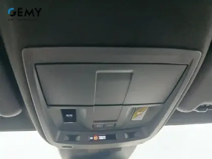 Photo 86 Peugeot 3008  Hybrid 136 e-DCS6