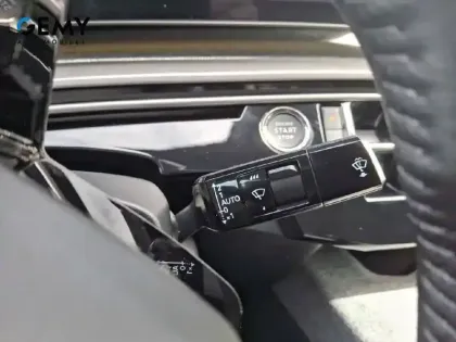 Photo 15 Peugeot 3008  Hybrid 136 e-DCS6