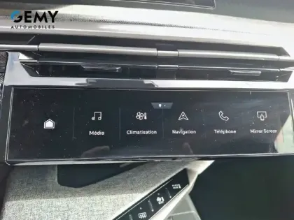 Photo 19 Peugeot 3008  Hybrid 136 e-DCS6