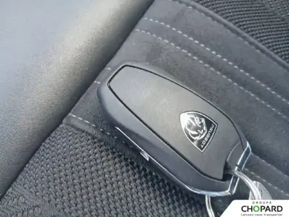 Photo 13 Peugeot 308  PHEV 225 e-EAT8