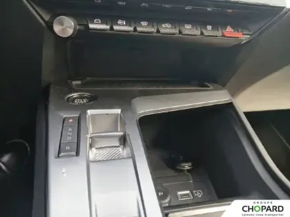 Photo 18 Peugeot 308  PHEV 225 e-EAT8