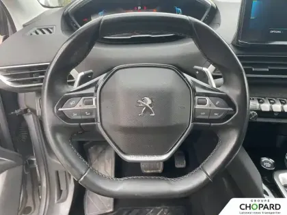 Photo 16 Peugeot 3008  Hybrid 225 e-EAT8