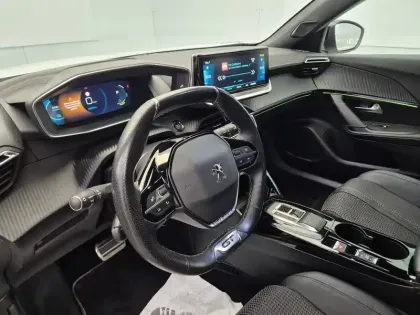 Photo 11 Peugeot 2008  Electrique 136 ch