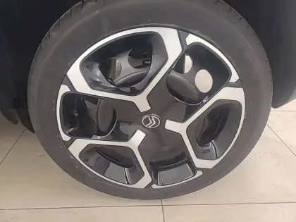 Photo 66 Citroën C3  Turbo 100 ch BVM6