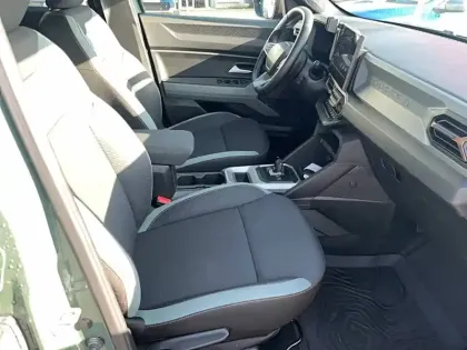 Photo 13 Dacia Duster  Hybrid 140