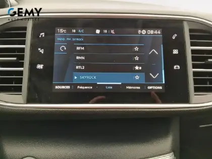 Photo 61 Peugeot 308  SW PureTech 110ch S&S BVM6