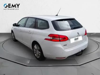 Photo 38 Peugeot 308  SW PureTech 110ch S&S BVM6