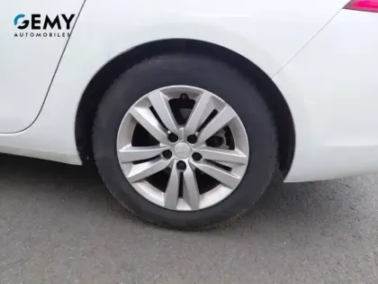 Photo 26 Peugeot 308  SW PureTech 110ch S&S BVM6