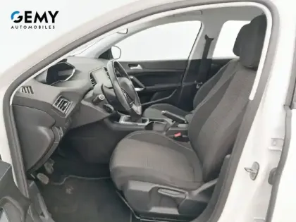 Photo 56 Peugeot 308  SW PureTech 110ch S&S BVM6