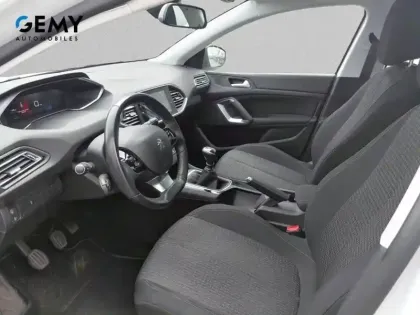 Photo 8 Peugeot 308  SW PureTech 110ch S&S BVM6