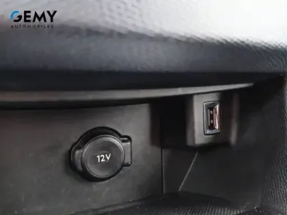 Photo 67 Peugeot 308  SW PureTech 110ch S&S BVM6