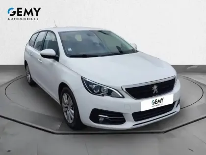 Photo 34 Peugeot 308  SW PureTech 110ch S&S BVM6