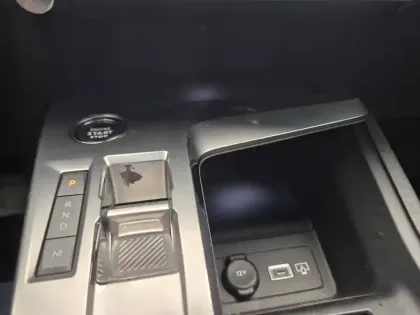 Photo 28 Peugeot 308  BlueHDi 130ch S&S EAT8