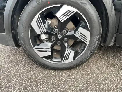 Photo 19 Renault Symbioz  E-Tech full hybrid 145