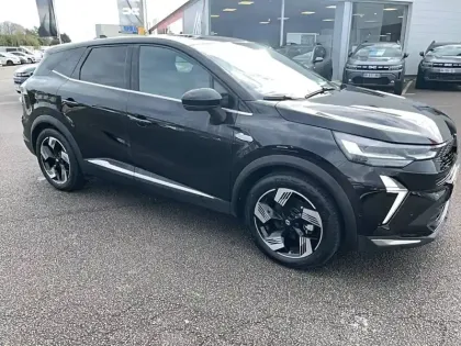 Photo 6 Renault Symbioz  E-Tech full hybrid 145