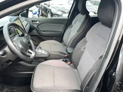 Photo 8 Renault Symbioz  E-Tech full hybrid 145