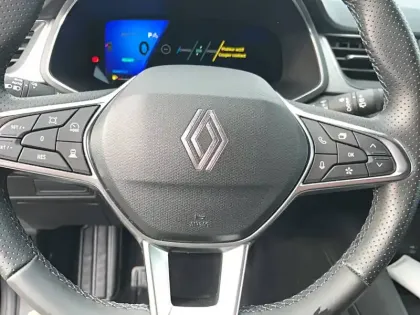 Photo 14 Renault Symbioz  E-Tech full hybrid 145