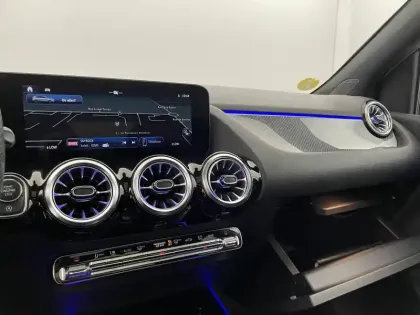 Photo 65 Mercedes Classe B  200 d 8G-DCT