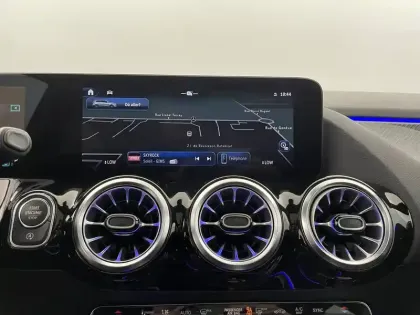 Photo 60 Mercedes Classe B  200 d 8G-DCT