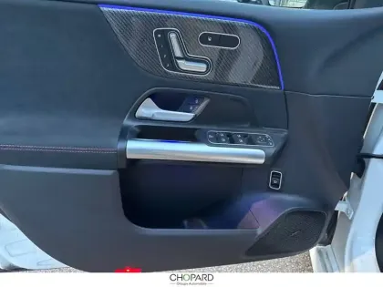 Photo 33 Mercedes Classe B  200 d 8G-DCT