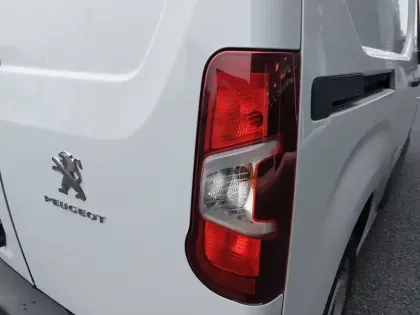 Photo 16 Peugeot Partner  FOURGON M 1000 KG BLUEHDI 100 S&S BVM6