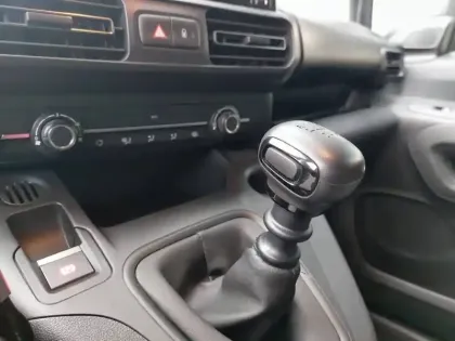 Photo 13 Peugeot Partner  FOURGON M 1000 KG BLUEHDI 100 S&S BVM6