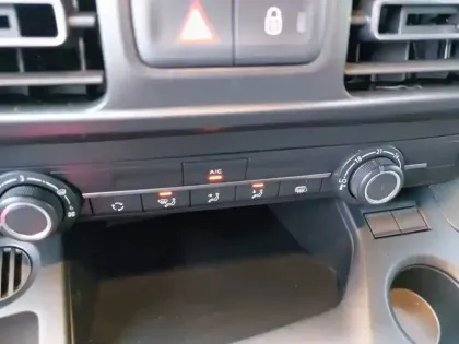 Photo 19 Peugeot Partner  FOURGON M 1000 KG BLUEHDI 100 S&S BVM6