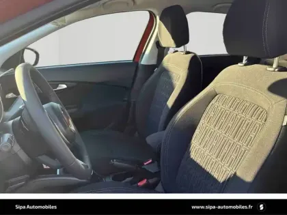 Photo 5 Fiat Tipo Gén. II Ph2 MY23 Cross 5