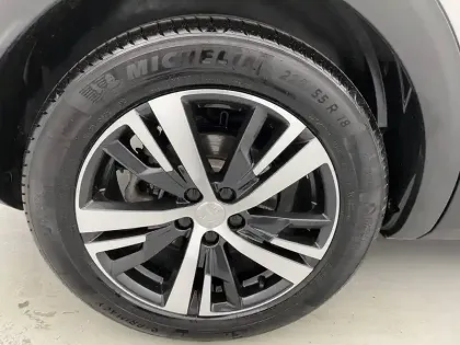 Photo 18 Peugeot 3008  Hybrid 225 e-EAT8