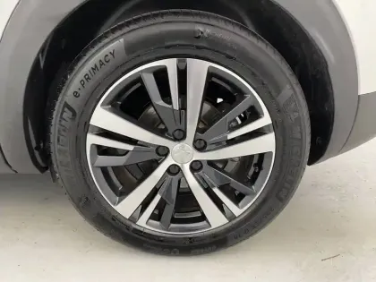 Photo 15 Peugeot 3008  Hybrid 225 e-EAT8