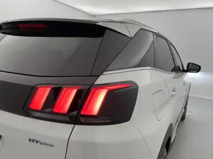 Photo 25 Peugeot 3008  Hybrid 225 e-EAT8