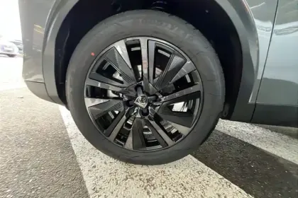 Photo 51 Peugeot 2008 Gén. II Ph2 Envy 5