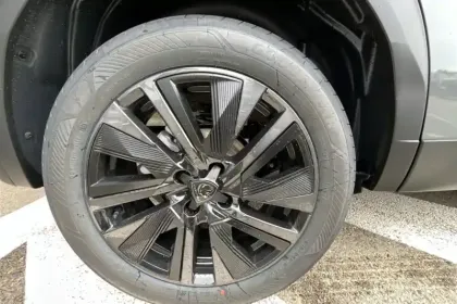 Photo 25 Peugeot 2008 Gén. II Ph2 Envy 5