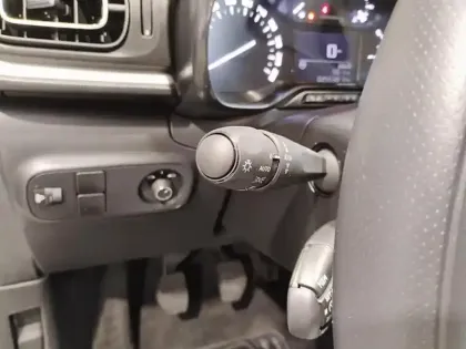 Photo 16 Citroën C3  PureTech 83 S&S BVM5 Shine