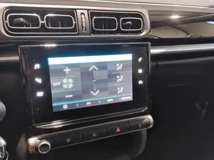 Photo 10 Citroën C3  PureTech 83 S&S BVM5 Shine