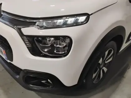 Photo 13 Citroën C3  PureTech 83 S&S BVM5 Shine