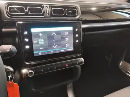 Photo 20 Citroën C3  PureTech 83 S&S BVM5 Shine